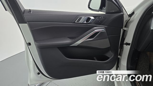 BMW X6 2020 — photo 14