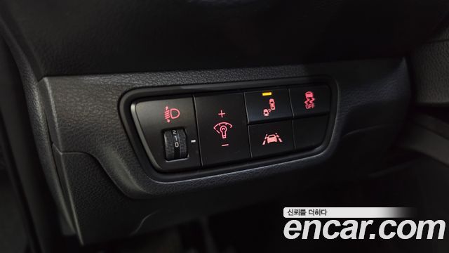 Kia K3 2019 — photo 26