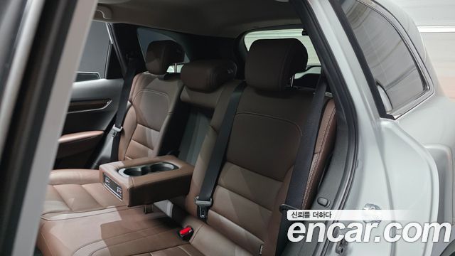 Renault Korea QM6 2020 — photo 17