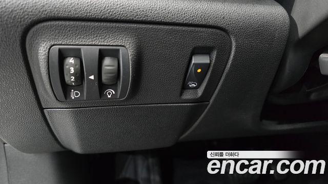 Renault Korea SM6 2016 — photo 24