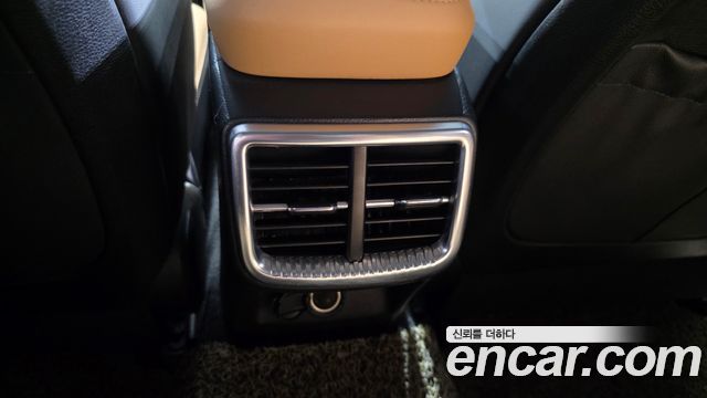Kia K5 2020 — photo 32