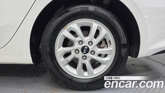 Kia K3 2020 — photo 7
