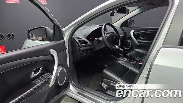 Renault Korea SM3 2010 — photo 10