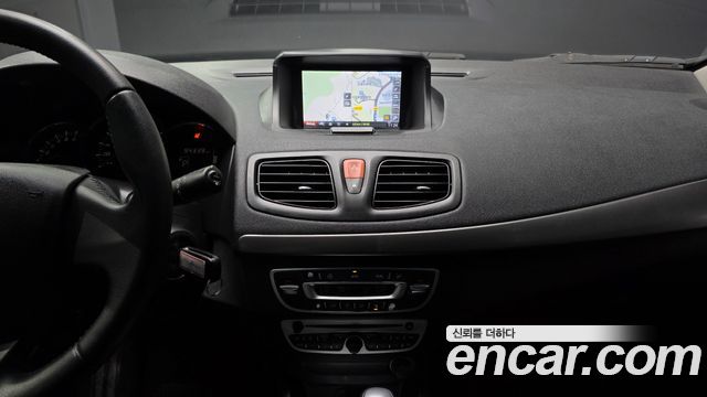 Renault Korea SM3 2010 — photo 14