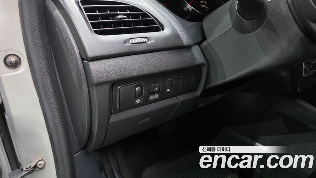 Renault Korea SM3 2010 — photo 17