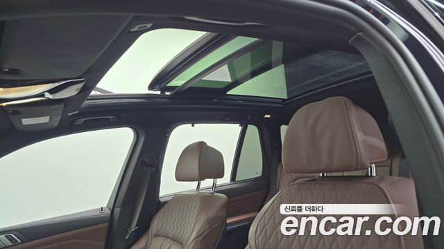 BMW X5 2022 — photo 22