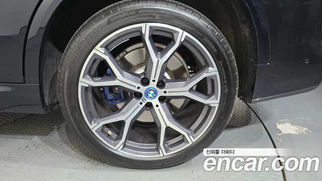 BMW X5 2022 — photo 7