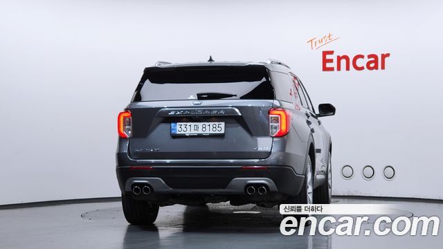 Ford Explorer 2022 — photo 4