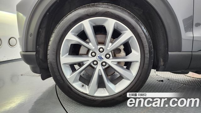 Ford Explorer 2022 — photo 5