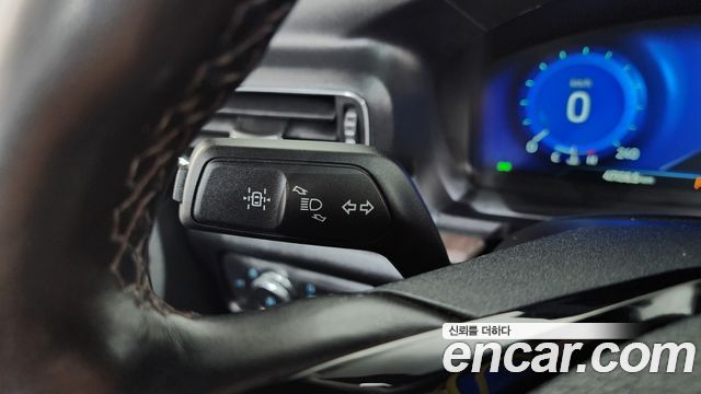Ford Explorer 2022 — photo 30