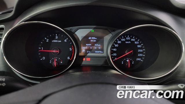 Kia Canival 2019 — photo 11