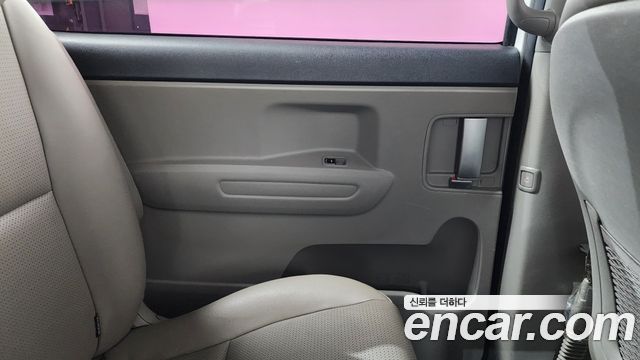 Kia Canival 2019 — photo 15