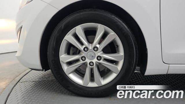 Hyundai i30 2015 — photo 5
