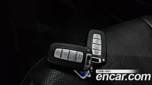 Hyundai i30 2015 — photo 23