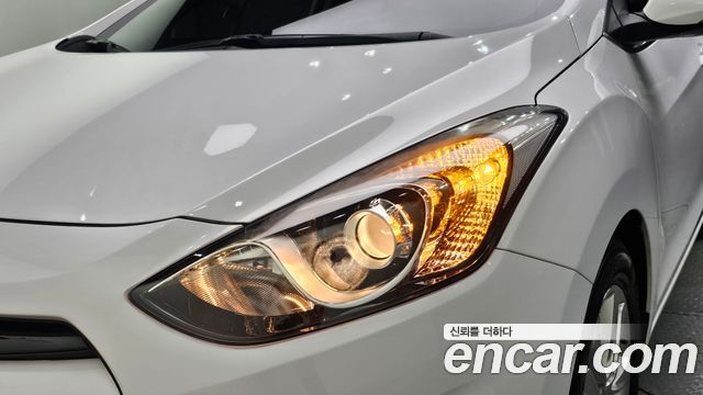 Hyundai i30 2015 — photo 8