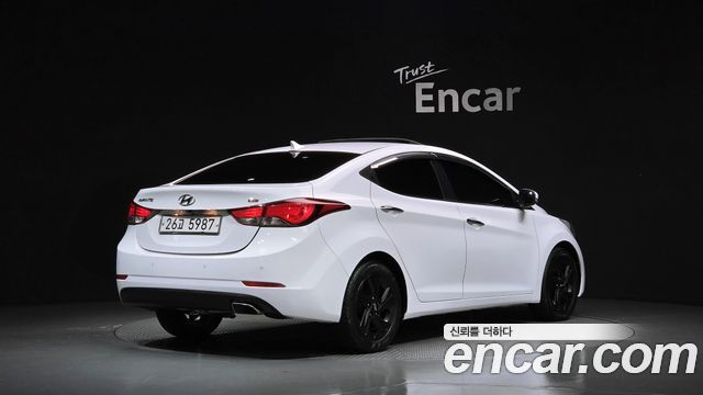 Hyundai AVANTE 2015 — photo 2