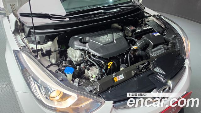 Hyundai AVANTE 2015 — photo 6