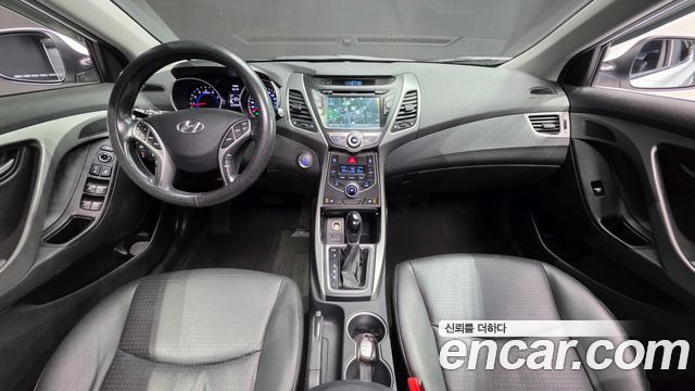 Hyundai AVANTE 2015 — photo 7