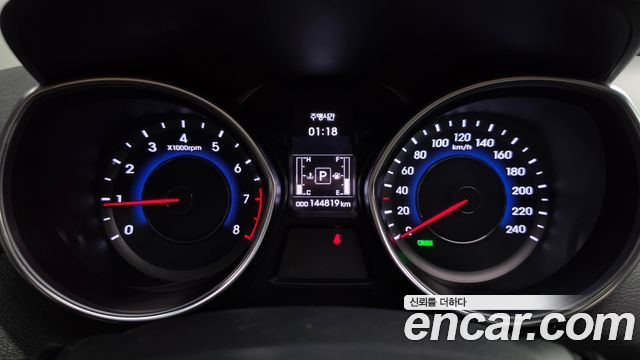 Hyundai AVANTE 2015 — photo 8