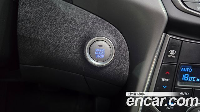 Hyundai AVANTE 2015 — photo 19