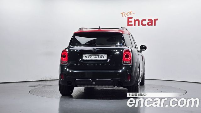 Mini Countryman 2019 — photo 4