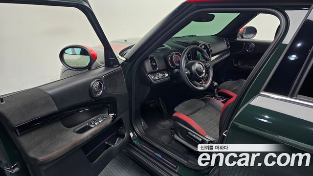 Mini Countryman 2019 — photo 11