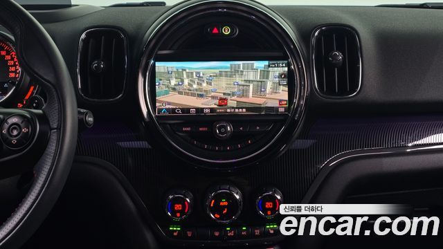 Mini Countryman 2019 — photo 15