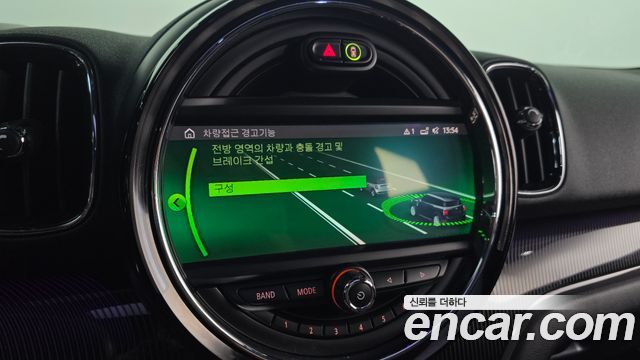 Mini Countryman 2019 — photo 19