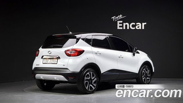 Renault Korea QM3 2017 — photo 2