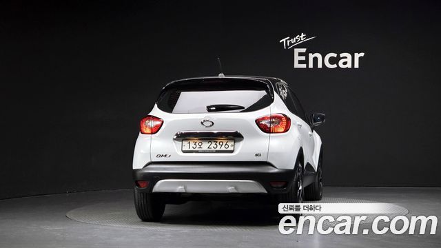 Renault Korea QM3 2017 — photo 4