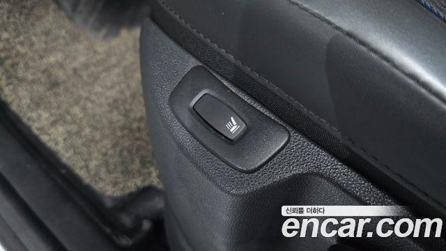 Renault Korea QM3 2017 — photo 17