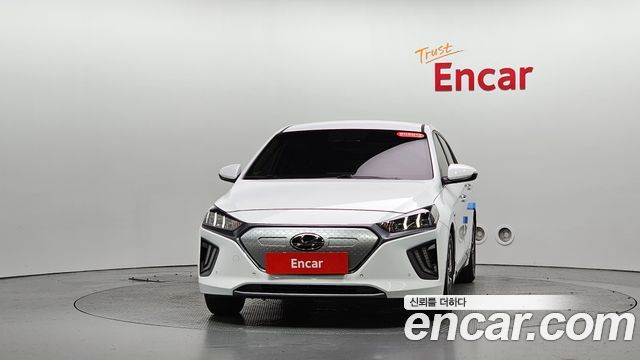 Hyundai Ioniq 2020 — photo 3