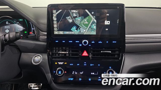 Hyundai Ioniq 2020 — photo 19