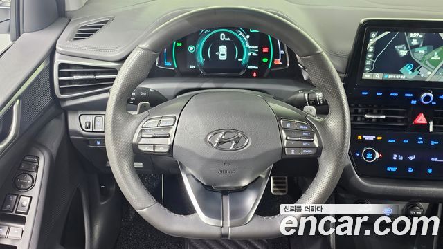 Hyundai Ioniq 2020 — photo 20