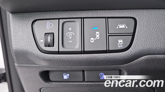 Hyundai Ioniq 2020 — photo 26