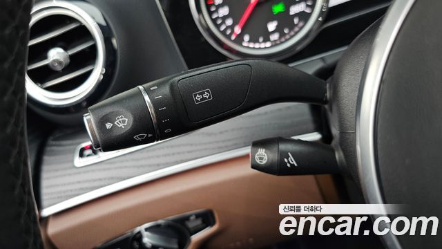 Mercedes-Benz E-Class 2020 — photo 25