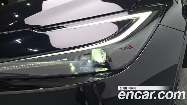 Toyota Prius 2026 — photo 8