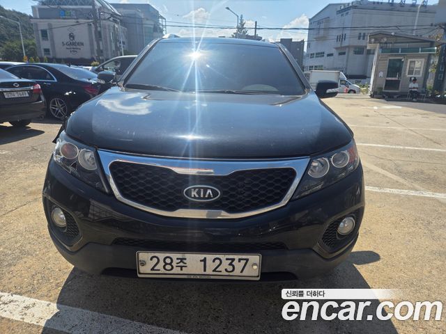 Kia Sorento 2011 — photo 1
