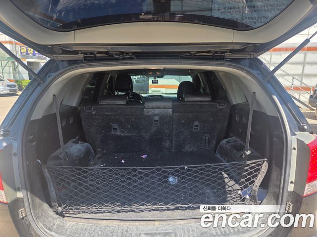 Kia Sorento 2011 — photo 12