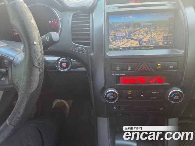Kia Sorento 2011 — photo 16