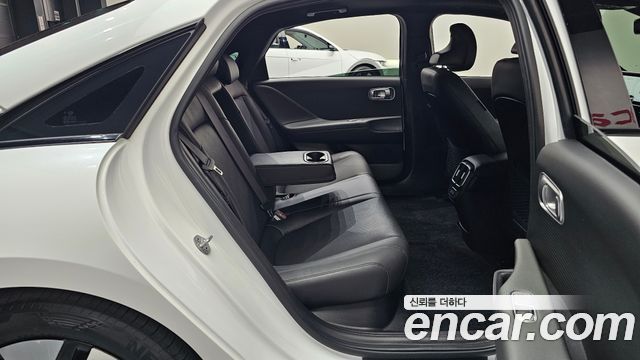 Hyundai Ioniq6 2025 — photo 17