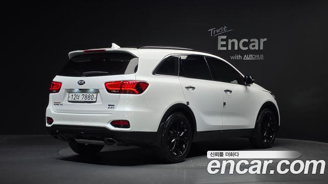 Kia Sorento 2019 — photo 2