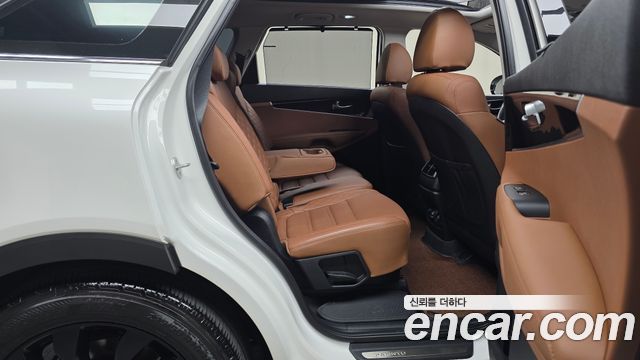 Kia Sorento 2019 — photo 17