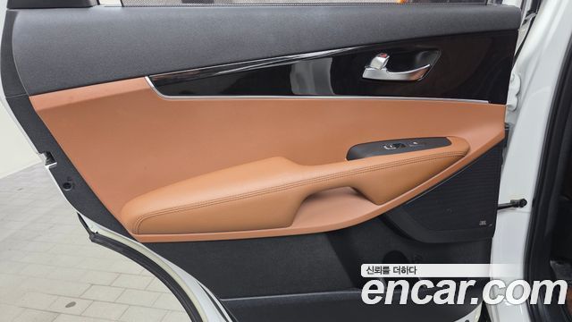 Kia Sorento 2019 — photo 15