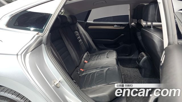 Volkswagen Arteon 2019 — photo 17