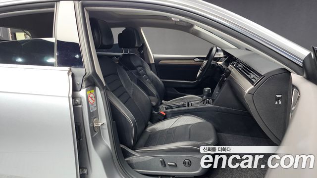 Volkswagen Arteon 2019 — photo 18
