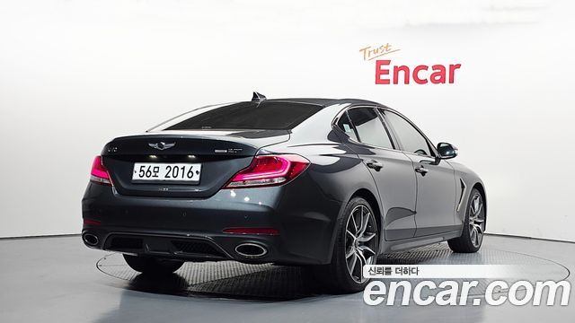 Genesis G70 2019 — photo 2