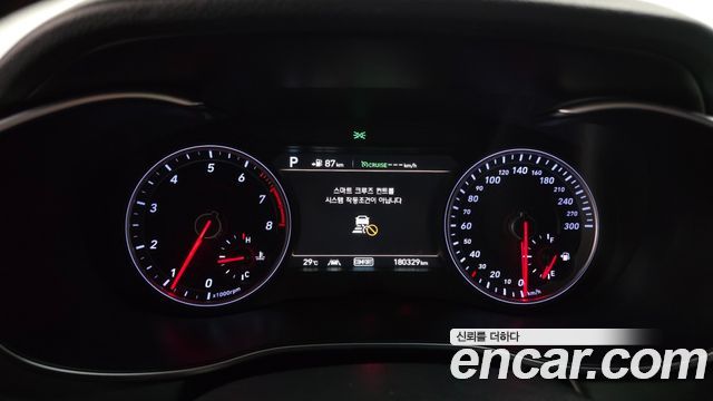 Genesis G70 2019 — photo 8