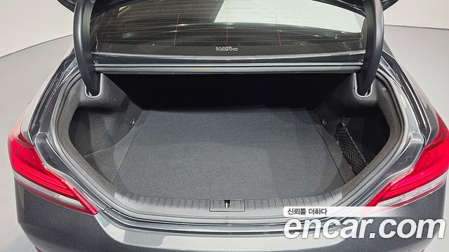 Genesis G70 2019 — photo 19