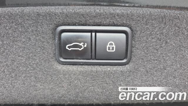 Genesis G70 2019 — photo 20